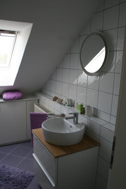 Gaestezimmer Hausaeckerweg Erlangen Exterior photo